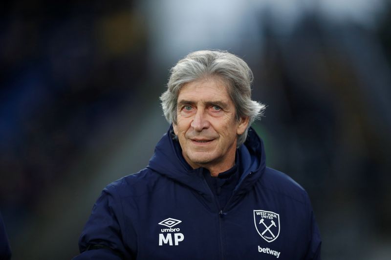 Pellegrini blames concentration as West Ham let lead slip