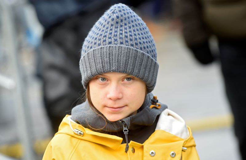 © Reuters. FOTO DE ARCHIVO: La activista del clima Greta Thunberg  asiste a una conferencia de prensa durante una protesta de Viernes por el Futuro en Turín, Italia, el 13 de diciembre de 2019