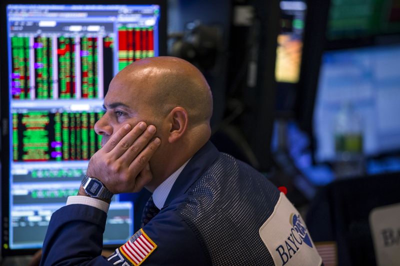 Wall Street recule un peu à l'ouverture