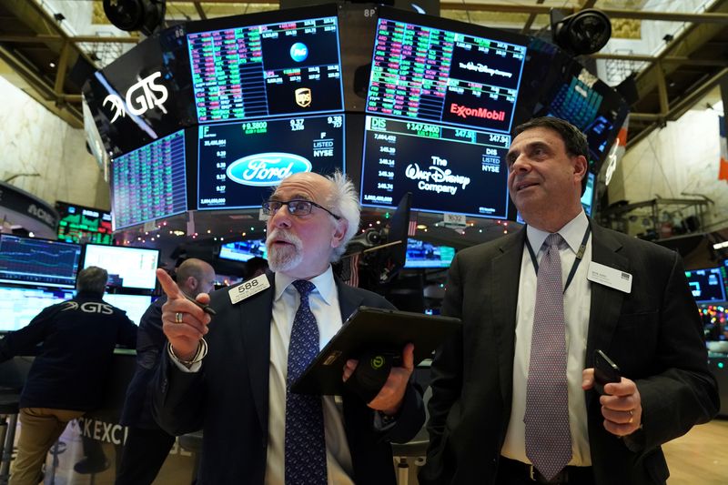 © Reuters. 米国株は上昇、中東情勢緊迫も底堅く、ＩＴ株が高い
