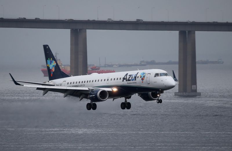 Demanda por assentos em voos da Azul cresce mais que a oferta em dezembro