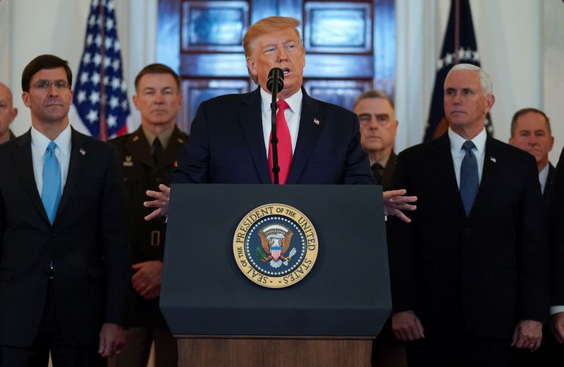 © Reuters. U.S. President Trump delivers statement about Iran at the White House in Washington