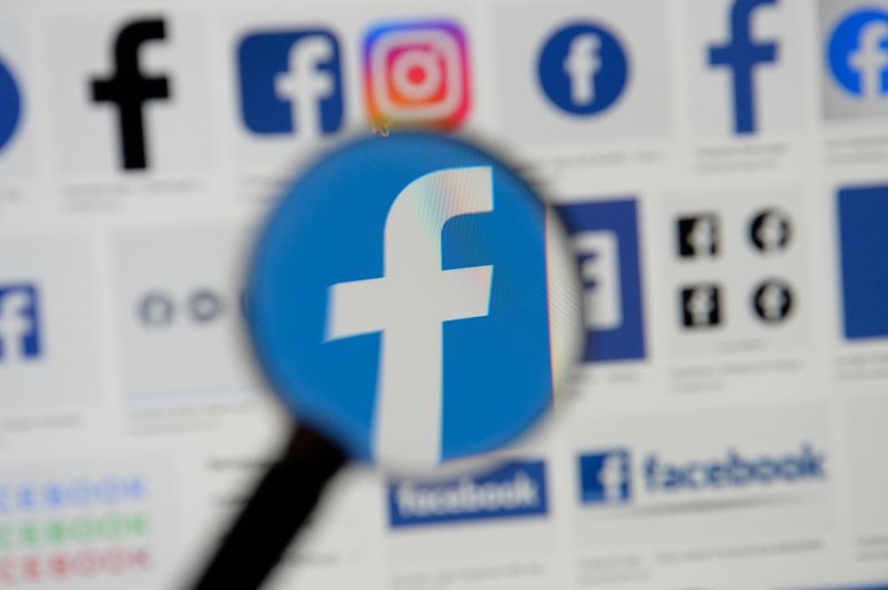Parlamentares dos EUA dizem que passos do Facebook para combater &quot;deepfake&quot; não são adequados