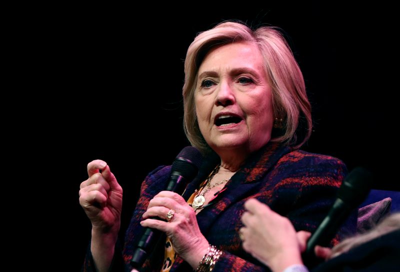 © Reuters. Former U.S. Secretary of State Hillary Clinton speaks during an event promoting "The Book of Gutsy Women" at the Southbank Centre in London