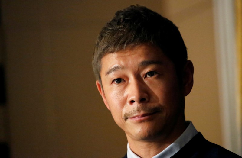 Fly Me To The Moon Japanese Billionaire Maezawa Seeks Girlfriend For Spacex Voyage By Reuters