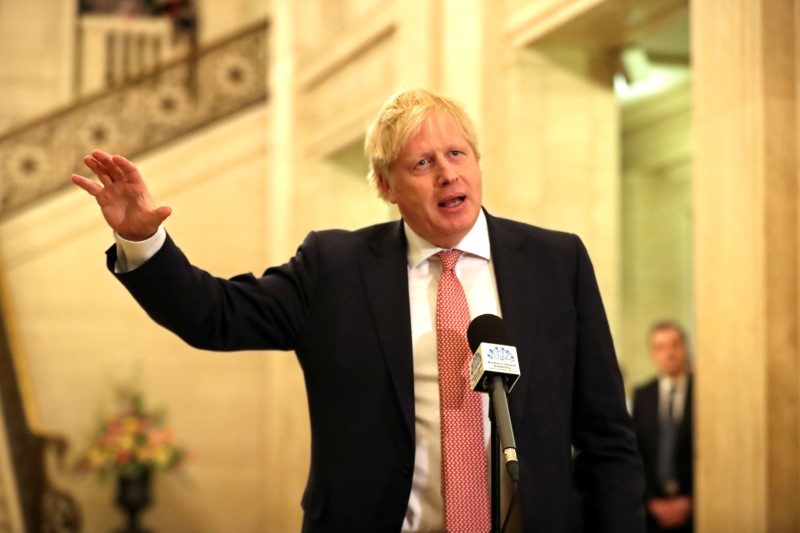 © Reuters. Boris Johnson visits Stormont