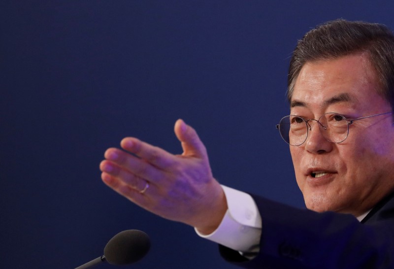 رئيس كوريا الجنوبية: المشروعات بين الكوريتين يمكن أن تساعد في تخفيف العقوبات على الشمال
