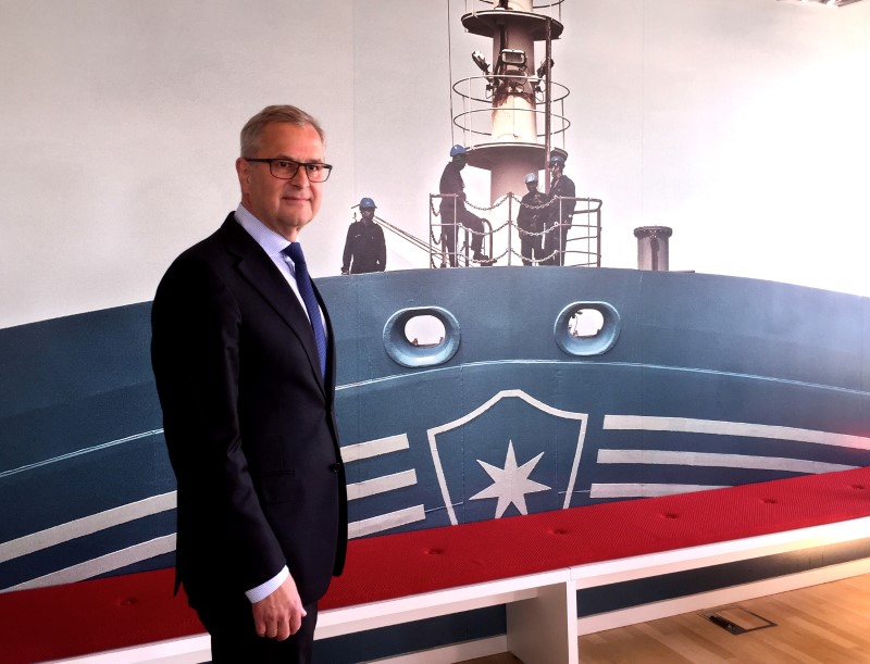 © Reuters. Maersk CEO Skou attends news conference in Copenhagen