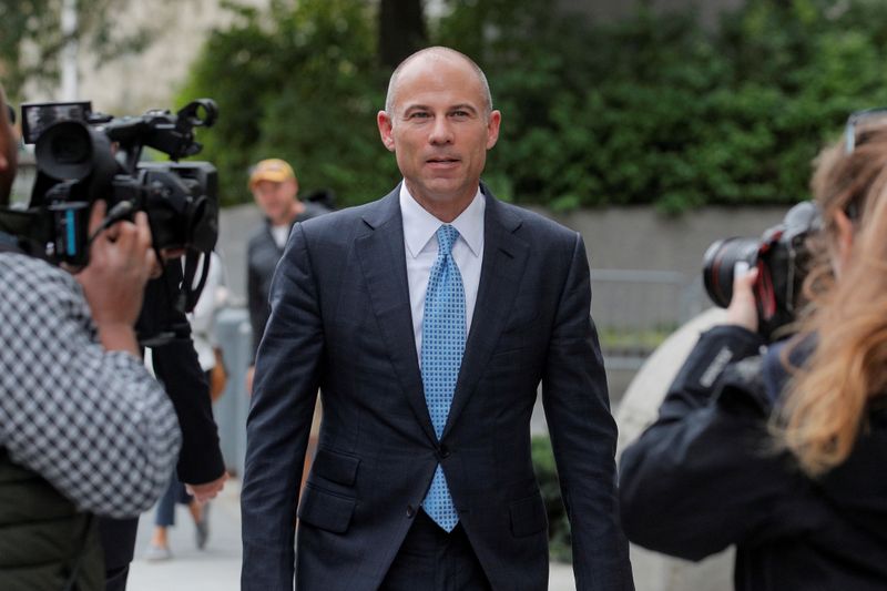 © Reuters. FILE PHOTO: Attorney Michael Avenatti exits the United States Courthouse in the Manhattan borough of New York