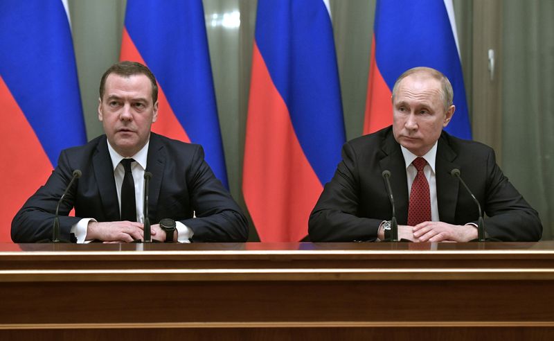 © Reuters. プーチン大統領、議会権限強化に憲法改正提案　内閣総辞職