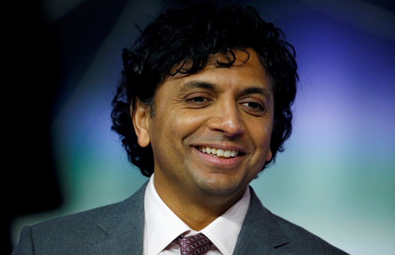 © Reuters. FILE PHOTO: Director M. Night Shyamalan attends the European premiere of "Glass" in London
