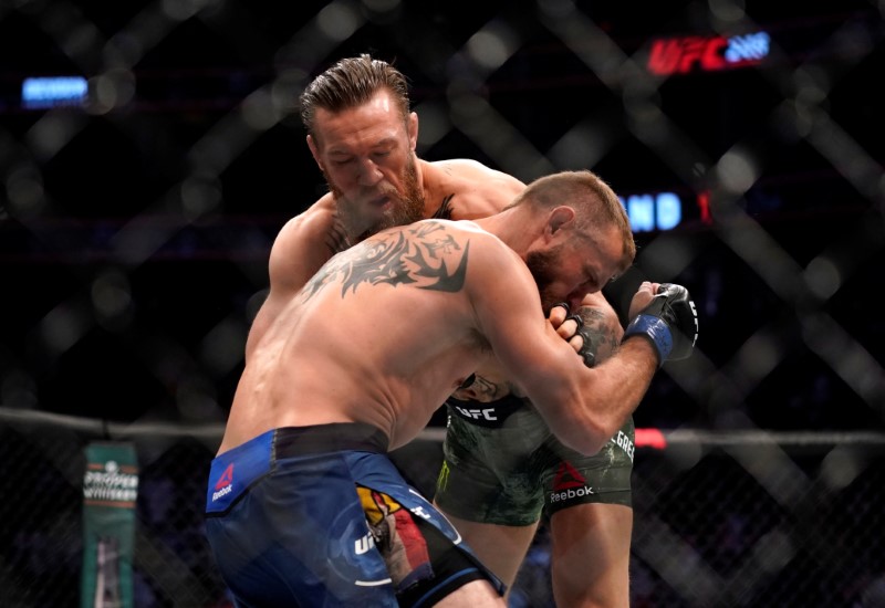 McGregor makes fast work of Cerrone on UFC return