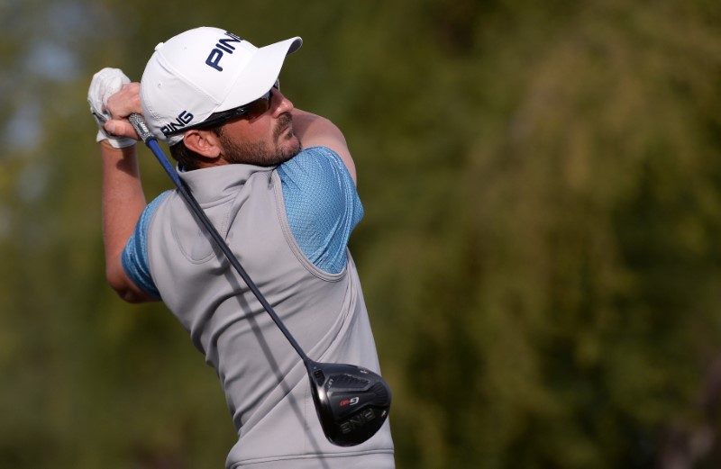 Golf - Landry squanders six-shot lead before winning American Express