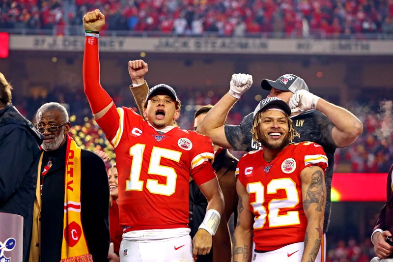 © Reuters. FILE PHOTO: NFL: AFC Championship-Tennessee Titans at Kansas City Chiefs