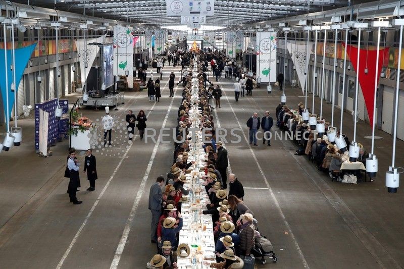 Protesto contra reforma da Previdência na França corta energia do maior mercado de alimentos do mundo