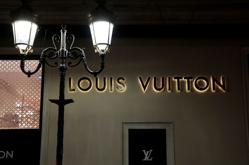 Louis Vuitton firma un acuerdo con la NBA como parte de su esfuerzo de ganar presencia en EEUU