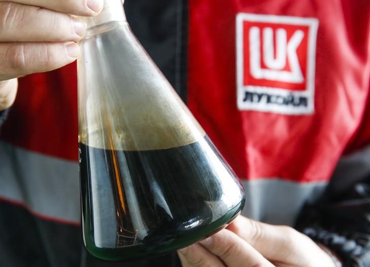 Petroleira russa Lukoil espera que acordo da Opep+ seja prorrogado para além de março