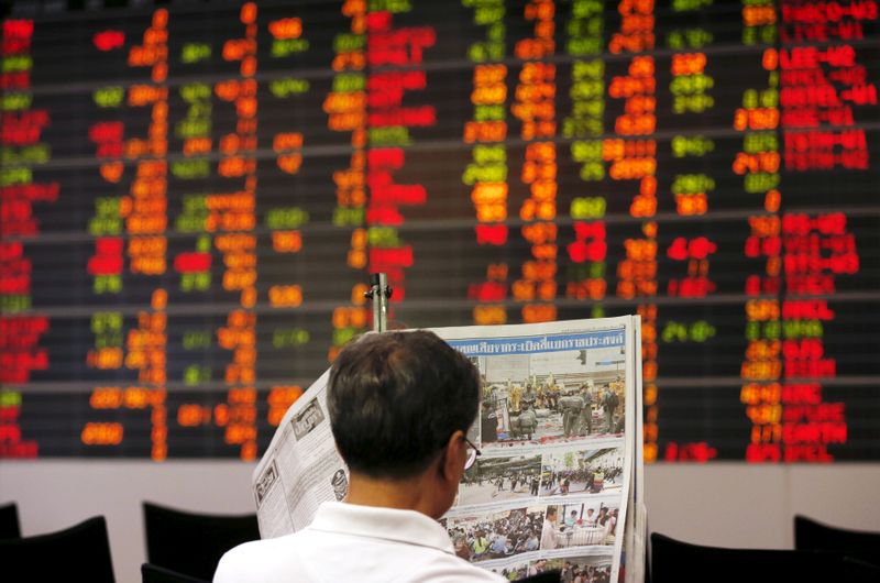 Thai bourse to miss expansion target as economy slows