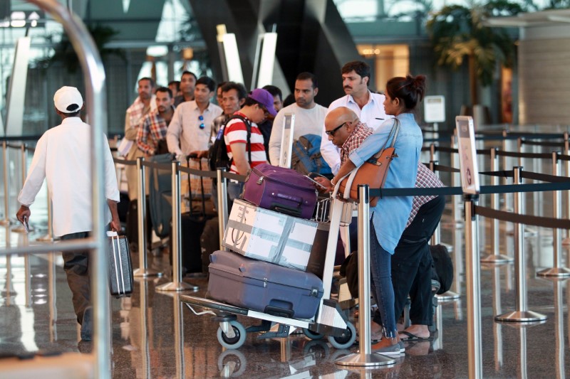 قطر تفحص جميع المسافرين القادمين من الصين للكشف عن فيروس كورونا