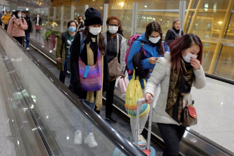 إقليم هوبي الصيني يؤكد وفاة 15 شخصا آخرين بسبب فيروس كورونا