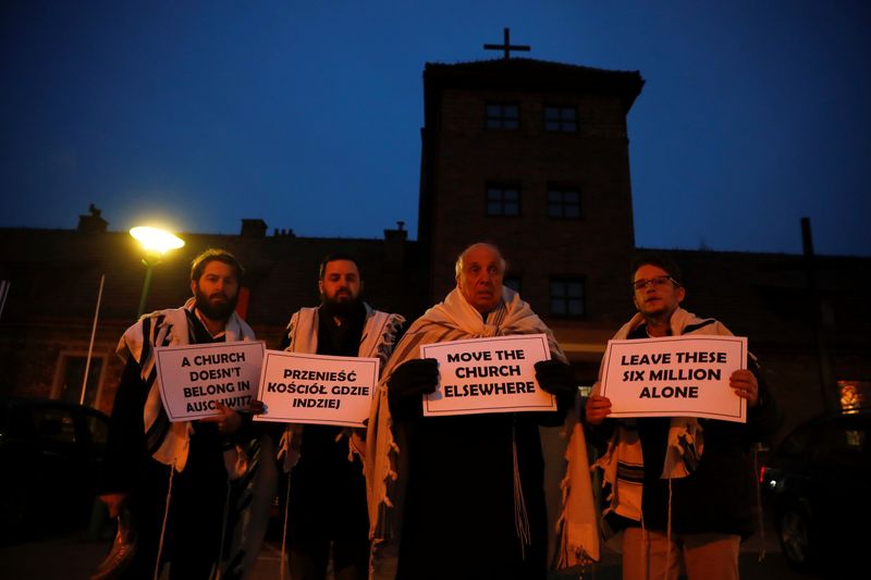 Rabbis call for removal of church at Auschwitz
