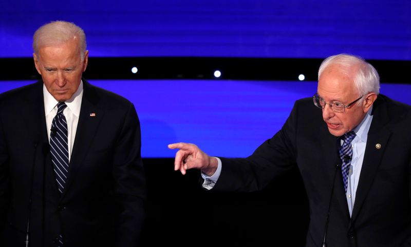 Sanders y Biden lideran los sondeos antes de las primarias demócratas en EEUU