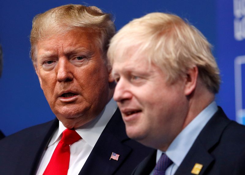 © Reuters. FILE PHOTO: Britain's Prime Minister Boris Johnson welcomes U.S. President Donald Trump at the NATO leaders summit in Watford