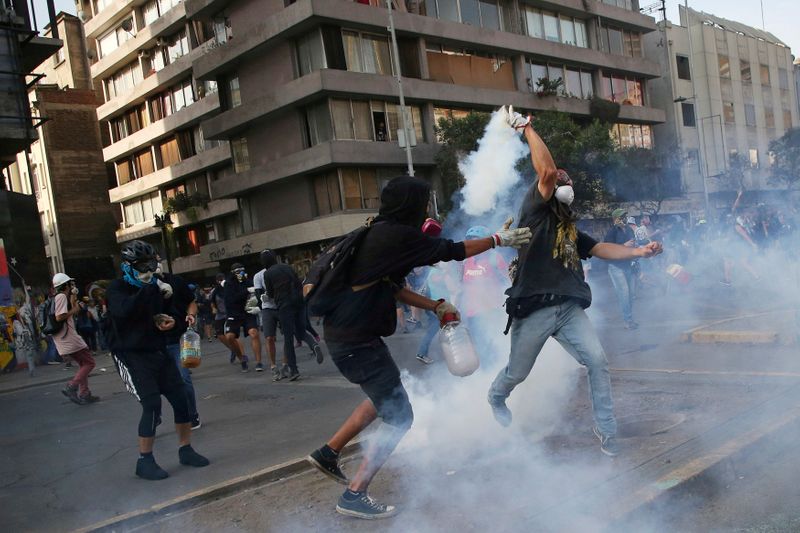 Chile protests drive doubling in commercial insurance costs
