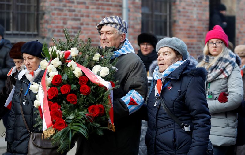 Polonia e Israel condenan el antisemitismo en el aniversario de la liberación de Auschwitz
