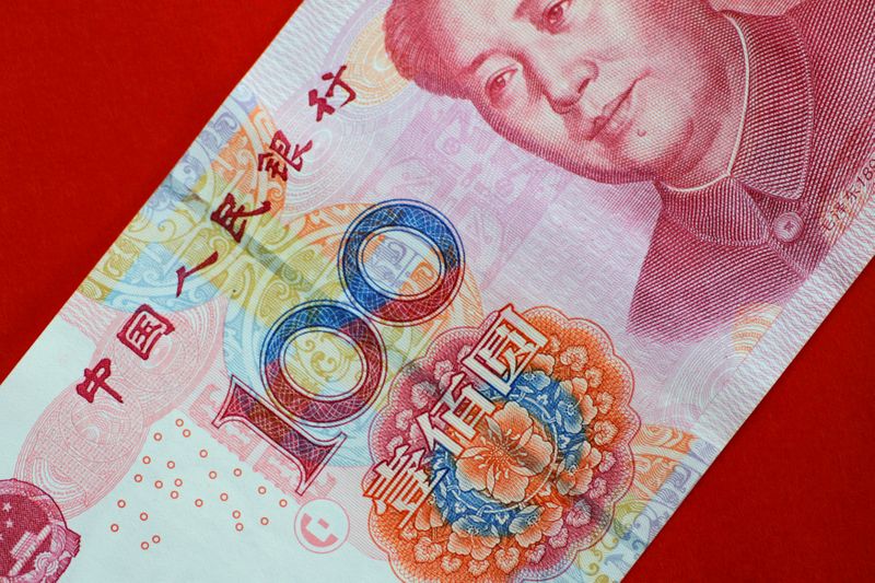 Yuan wobbles, yen holds firm as traders count damage from China virus