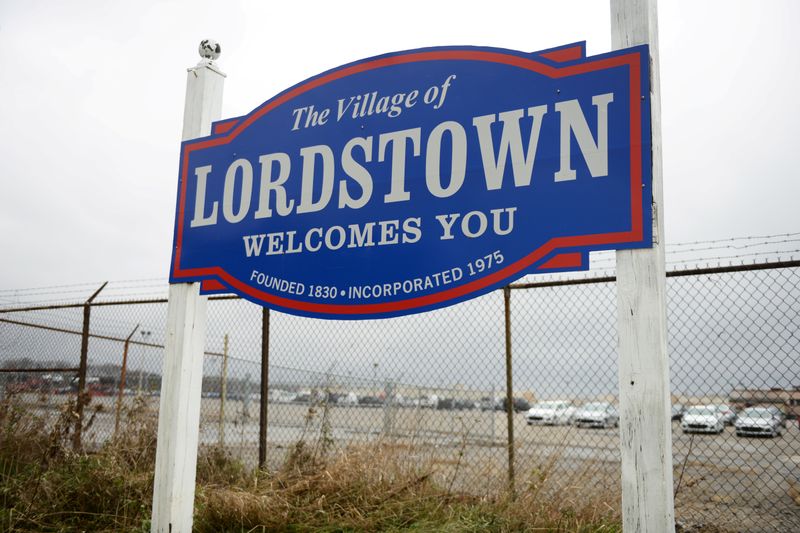 Lordstown Motors pursuing $200 million U.S. retooling loan, will show EV truck at Detroit show: CEO