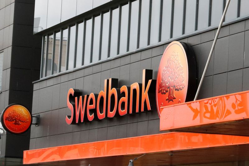 Swedbank proposes board revamp after money laundering scandal