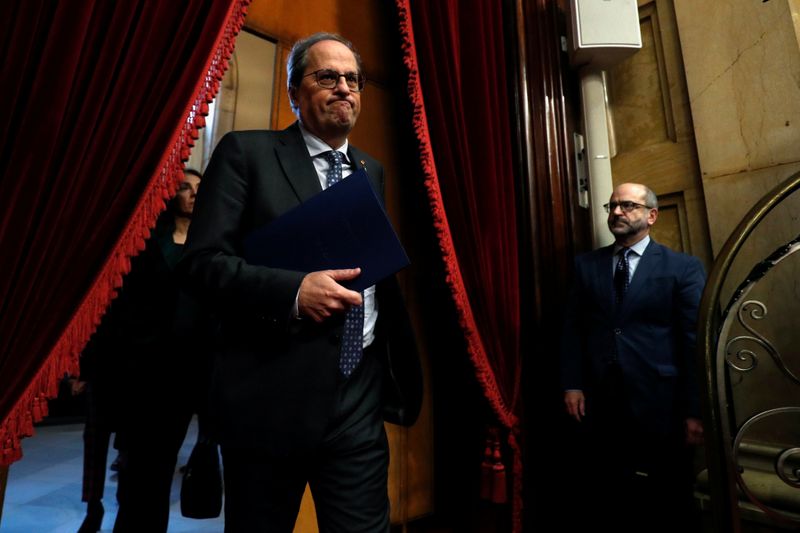 © Reuters. El presidente de la Generalitat de Cataluña, Quim Torra, llega a una sesión en el Parlamento de Cataluña en Barcelona, España, el 27 de enero de 2020