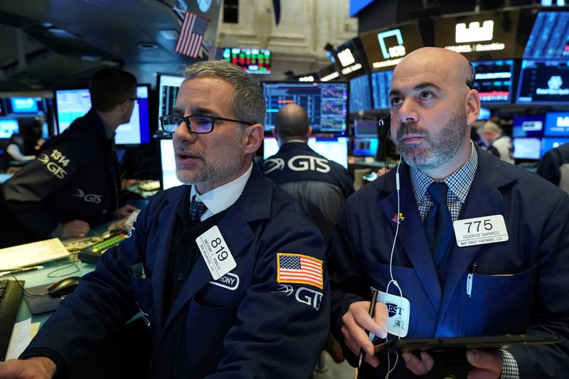 Apple e Boeing impulsionam Wall Street na abertura