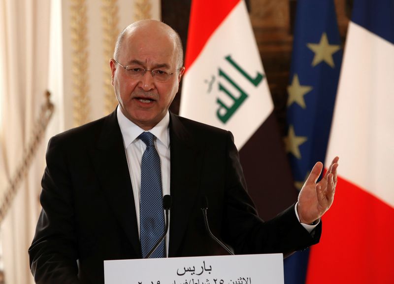 © Reuters. الرئيس العراقي يقول إنه سيختار رئيسا مؤقتا للوزراء إذا استمر الجمود