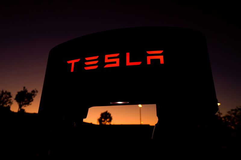 Tesla sube un 13% en bolsa tras anunciar beneficios y récord en producción