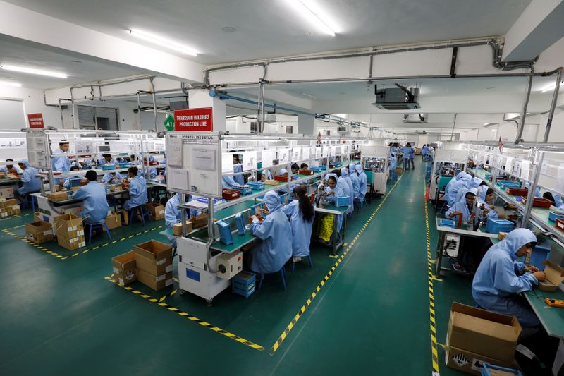 Fabricantes de smartphones da Índia temem que coronavírus interrompa fornecimento da China