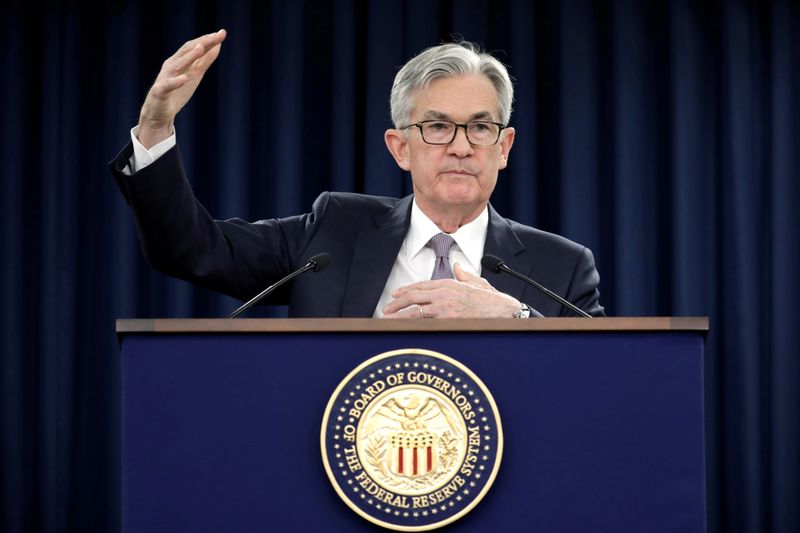 © Reuters. FILE PHOTO: Jerome Powell holds a news conference in Washington