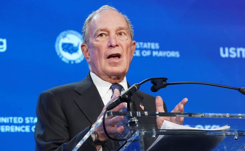 © Reuters. Democratic presidential candidate, former New York mayor Michael Bloomberg, speaks before the United States Conference of Mayors in Washington