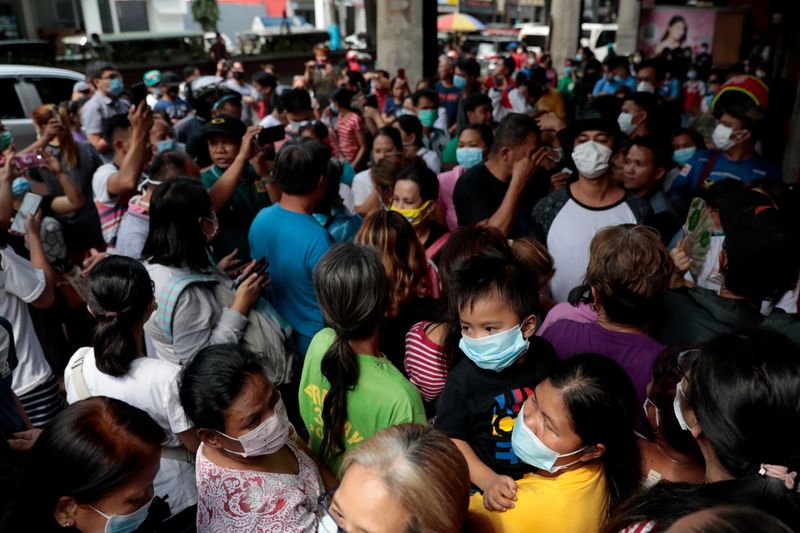 El coronavirus mata a un ciudadano chino en Filipinas, primera muerte fuera de China