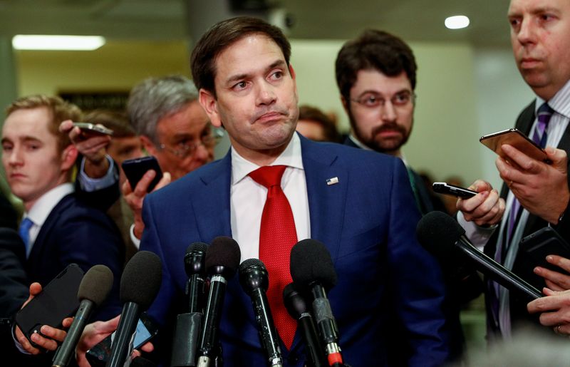 © Reuters. U.S. Senator Rubio speaks after national security briefing on Iran on Capitol Hill in Washington