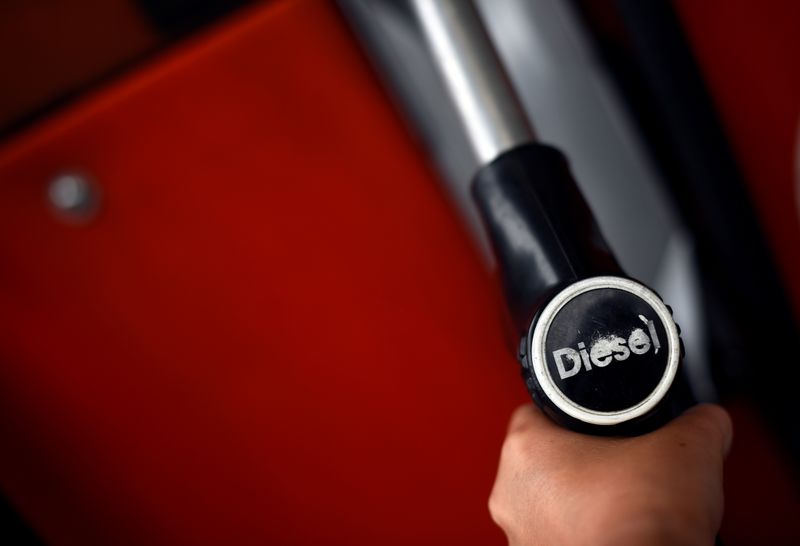 Reino Unido adelantará la prohibición de vender nuevos coches con gasolina y diésel