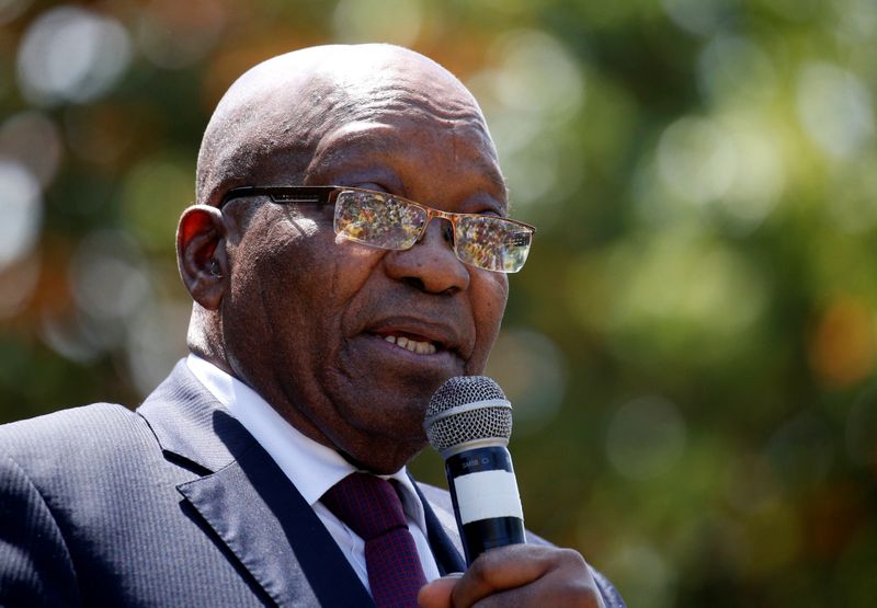 Tribunal sudafricano ordena detención de expresidente Zuma en juicio por corrupción