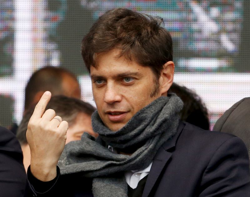 © Reuters. FILE PHOTO: File photo: Buenos Aires province governor, Axel Kicillof is seen at an event in Buenos Aires, Argentina, Sept, 9, 2015.