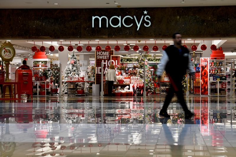 Macy's to close 125 department stores in next three years