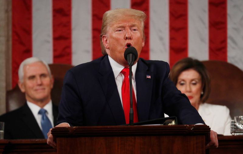 © Reuters. トランプ大統領が一般教書演説、経済実績を強調　民主党候補けん制