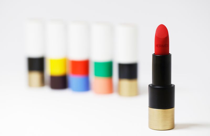 © Reuters. Lipsticks by French luxury group Hermes are seen in this illustration picture