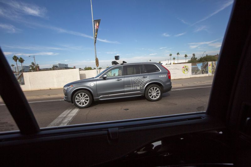 © Reuters. Veículo autônomo da Uber em Phoenix, Arizona (EUA)