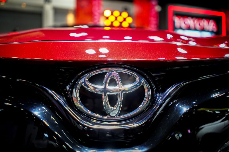 © Reuters. FILE PHOTO: A logo of Toyota is pictured at Bangkok Auto Salon 2019 in Bangkok