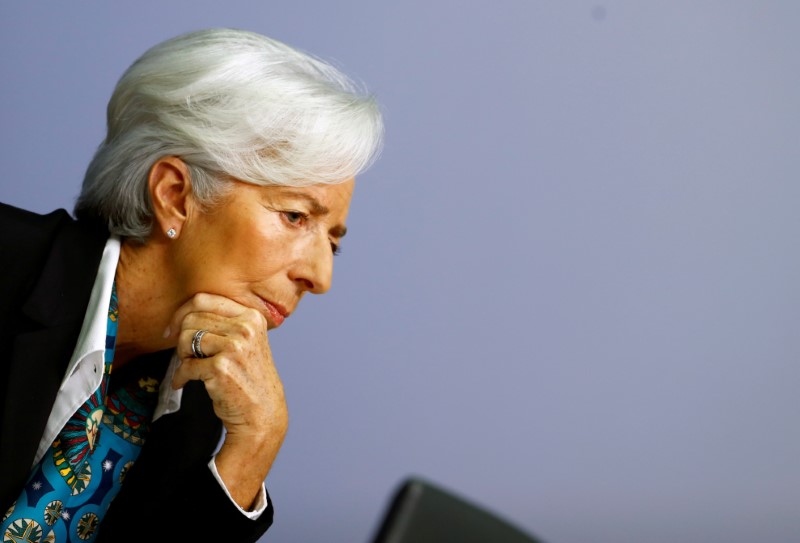 © Reuters. LAGARDE (BCE) ÉVOQUE DES SIGNES DE STABILISATION EN ZONE EURO